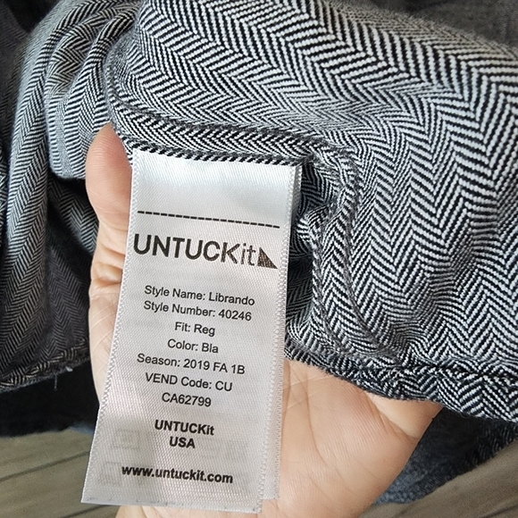 UNTUCKit Long Sleeve Button Down Shirt - Picture 5 of 6